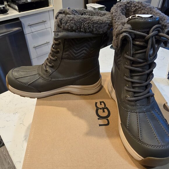 UGG ADIRONDACK III NYLON QUILTED SLATE WATERPROOF Boot US WOMEN'S SIZE 6 NEW - Picture 3 of 15